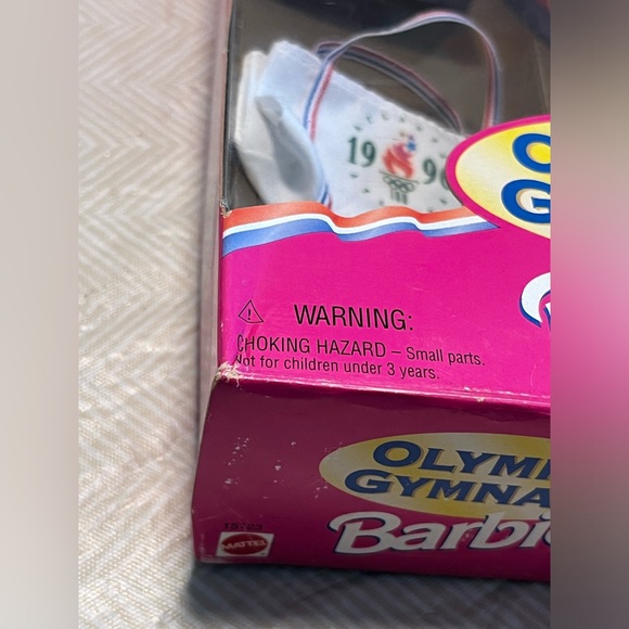 1996 Atlanta Olympic Gymnast Barbie - Picture 6 of 12